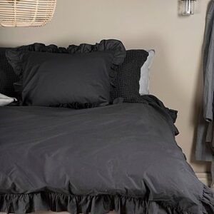 Levi Bed Set