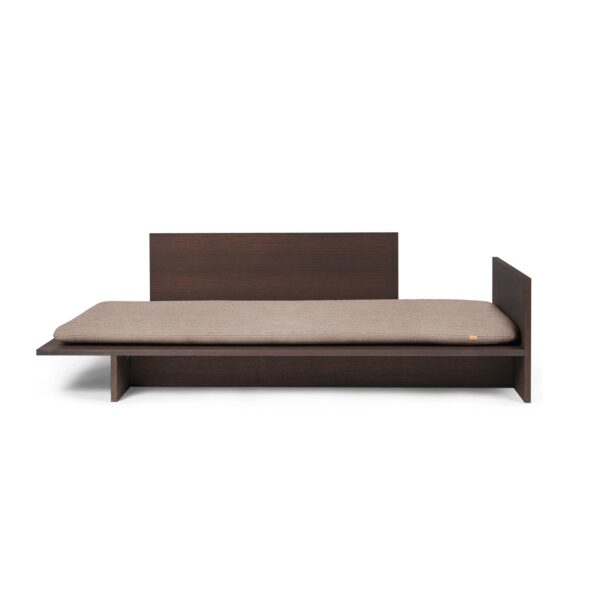 Kona Bed Dark Stained Dagbädd Ferm Living