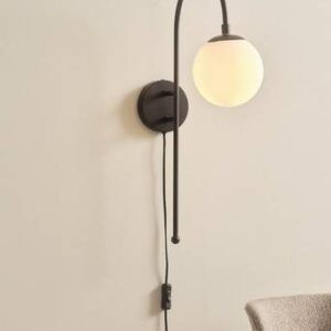 BLANCHE vägglampa Svart