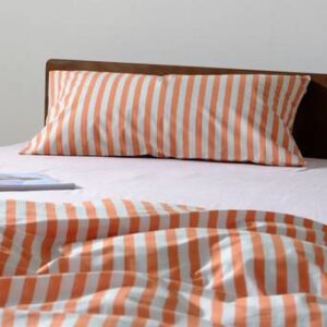 BOEL örngott 90×50 cm – ekologisk Ljusblå/orange