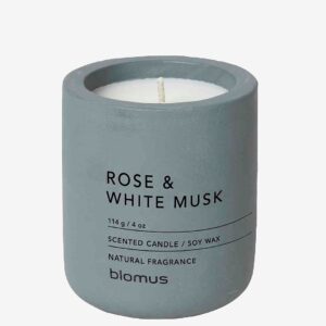 Blomus – Doftljus Fraga Ø6 cm – Grå – Doftljus & doftpinnar – Från Homeroom