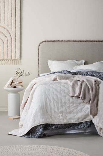 CALM överkast – enkelsäng 180×260 cm Benvit