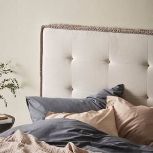 CLIFTON sänggavel 120 cm Naturvit/greige piping