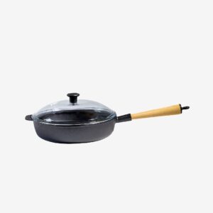 Carl Victor – Traktörpanna i gjutjärn med glaslock Ø 25 cm – Svart – Stekpannor & grillpannor – Från Homeroom