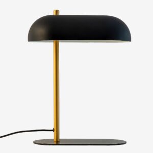 Dyberg Larsen – Bordslampa Arch – Mässing – Bordslampor – Från Homeroom