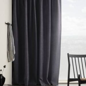 ERIS mörkläggningsgardin 1 längd extra bred Mörkblå