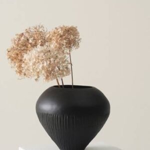 GISELE vas/kruka – höjd 20,5 cm Svart