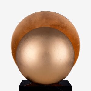 Globen Lighting – Bordlampa Orbit – Mässing – Bordslampor – Från Homeroom