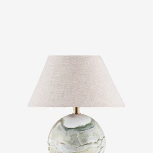 Globen Lighting – Bordslampa Castello 24 Mörkgrön marmor/beige – Grön – Bordslampor – Från Homeroom