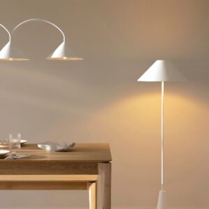 Globen Lighting – Golvlampa Cannes – Vit – Golvlampor – Från Homeroom
