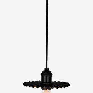 Globen Lighting – Taklampa Omega 15 – Svart – Takpendlar – Från Homeroom