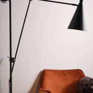 HATTAN vägglampa Svart