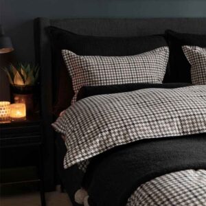 Halvor Bakke Chateau Roubine Påslskanset 230×220 Beige