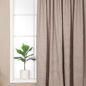 Hasta – Bouclé Gardin Extra Bred Hilma 268x280cm – Brun – Veckbandslängder – Från Homeroom