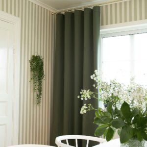 Hasta – Gardin Svala (recycle) 132×250 cm – Grön – Hanklängder – Från Homeroom