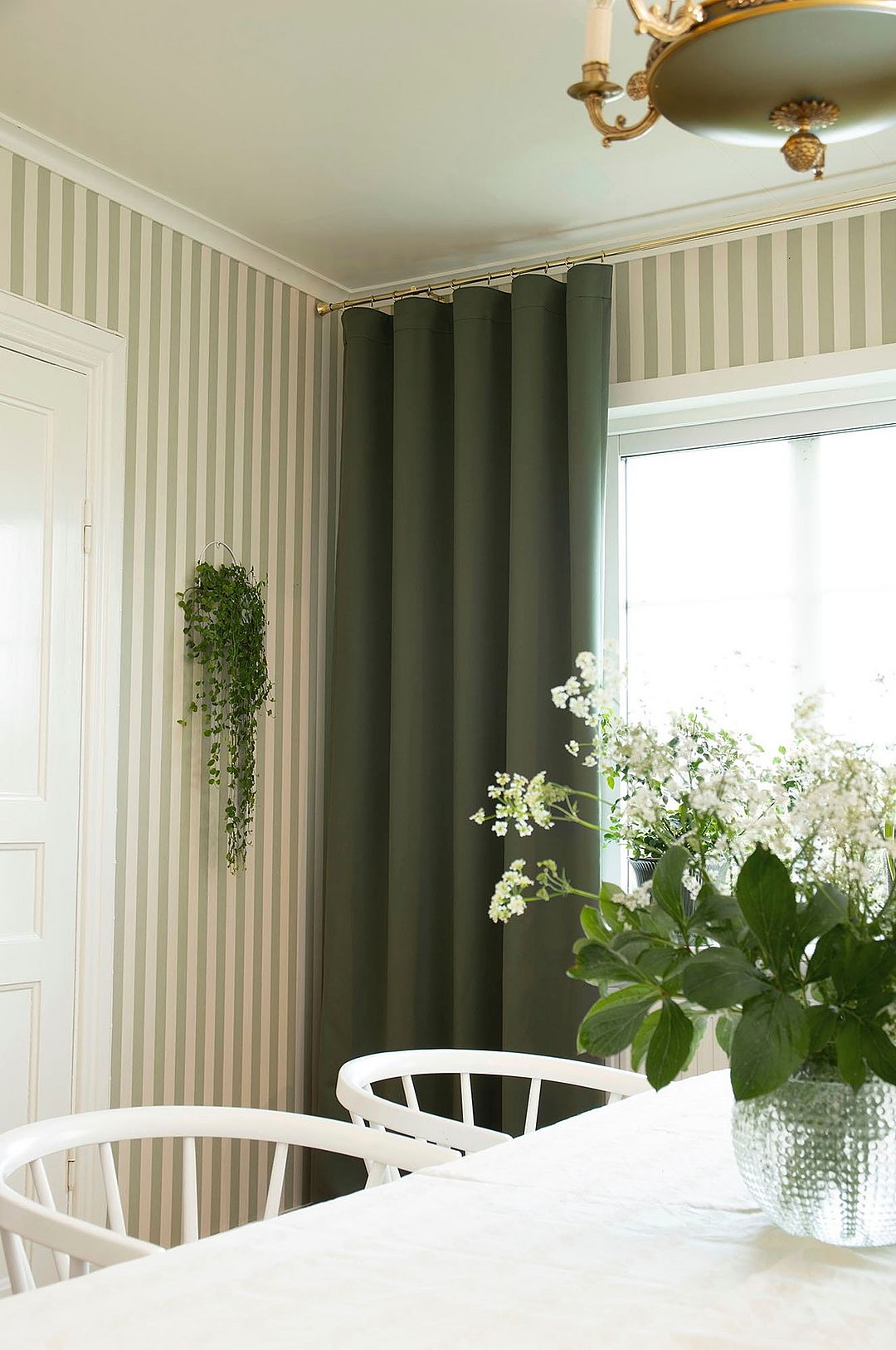 Hasta – Gardin Svala (recycle) 132×250 cm – Grön – Hanklängder – Från Homeroom