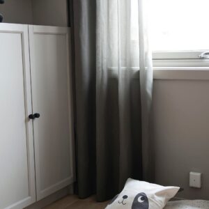 Hasta – Gardin Viska 132x250cm – Grön – Hanklängder – Från Homeroom