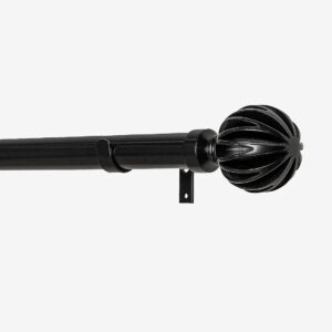 Hasta – Gardinstångsset Ylva 160-300 cm – Svart – Gardintillbehör – Från Homeroom