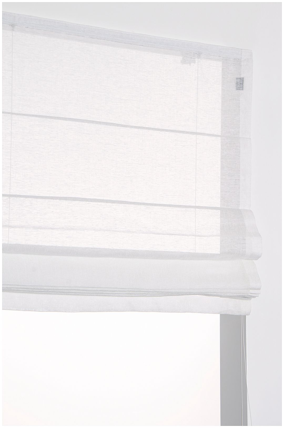 Hasta – Skimra hissgardin – Vit – Hissgardiner – Från Homeroom