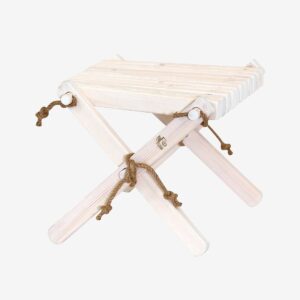 Hillerstorp – Fotpall Lilli Furu – Vit – Pallar – Från Homeroom