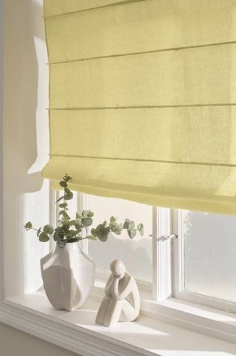 JONIE hissgardin i linne Gul