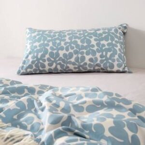 KNOTA 90×50 cm ekologisk örngott Vit/blå