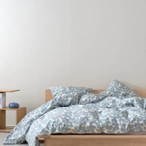 KNOTA påslakanset dubbelsäng ekologisk Vit/blå