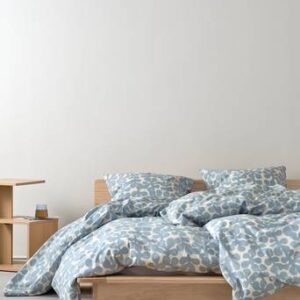 KNOTA påslakanset enkelsäng ekologisk Vit/blå