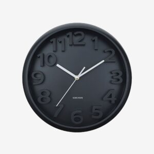 Karlsson – Väggklocka Elevated Classic Numbers – Svart – Väggklockor & bordsur – Från Homeroom
