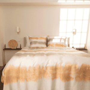 Kayori – Påslakanset – Okawa – 2 delar – Vit – Påslakanset – Från Homeroom