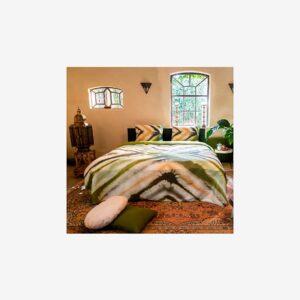 Kayori – Påslakanset – Sidqi – 2 delar – Flerfärgad – Påslakanset – Från Homeroom