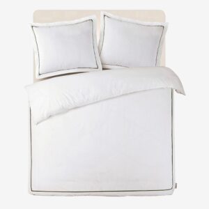 Kayori – Påslakanset – Yoichi – 2 delar – Vit – Påslakanset – Från Homeroom