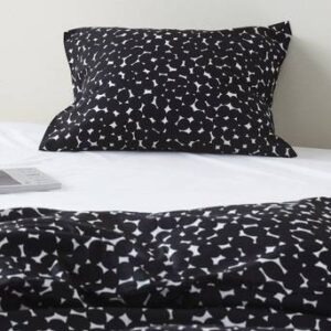 LAY örngott 60×50 cm Svart/vit