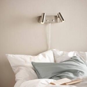 LEE vägglampa – dubbel Nickelsatin