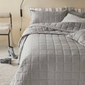 LINDEN överkast – dubbelsäng 260×260 cm Ljusgrå