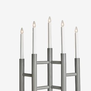 Markslöjd – Ljusstake CASSIOPEIA 5L – Grå – Adventsljusstakar – Från Homeroom