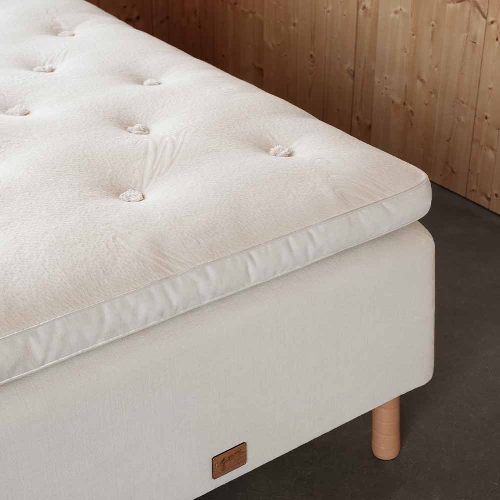 Mattsons Beds Light Ramsäng 140×210 Beige