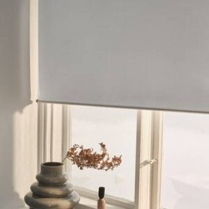 NIKA mörkläggande rullgardin – höjd 210 cm Vit