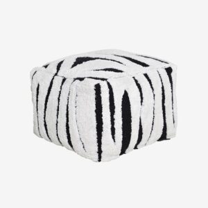 Nordic Furniture Group – Puff Buffy fyrkant – Vit – Fotpallar & puffar – Från Homeroom