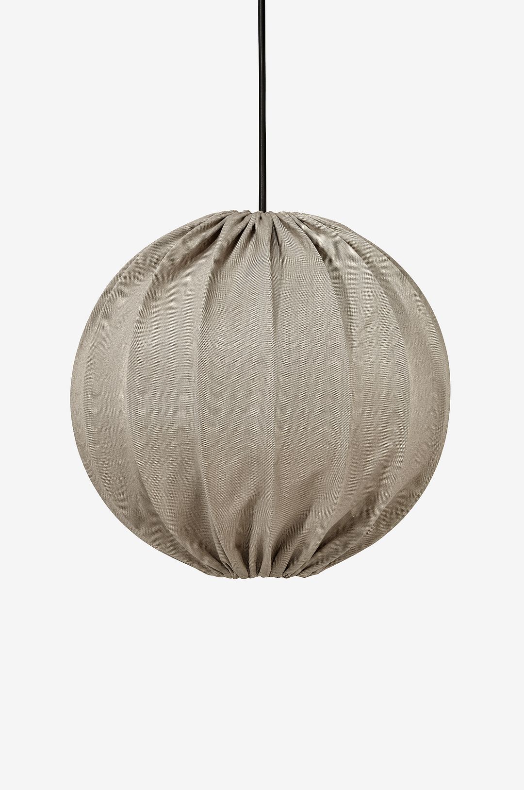 PR Home – ALVA pendellampa utomhus 50 cm – Beige – Taklampor utomhus – Från Homeroom