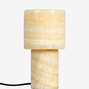 PR Home – Bordslampa Lucie – Natur – Bordslampor – Från Homeroom