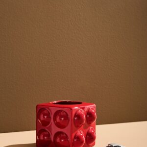 Pastill – Boo kruka liten – Röd – Krukor & vaser – Från Homeroom