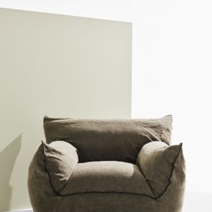 Pastill – Gia fåtölj i linne – Grå – Fåtöljer – Från Homeroom