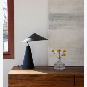 Pastill – Luna bordslampa – Svart – Bordslampor – Från Homeroom