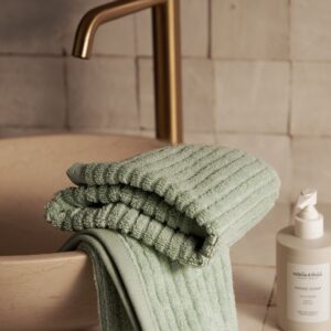 Pure – Handduk Supersoft 2-pack 30×50 cm – Grön – Handdukar – Från Homeroom