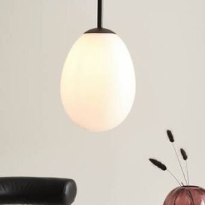 ROCHELLE taklampa Svart/opalglas