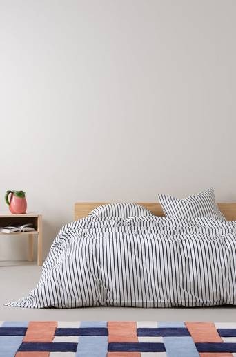 SIMA påslakanset dubbelsäng ekologisk Vit/gråsvart