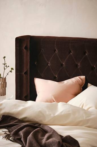 SKENE LYX sänggavel 120 cm Mörkbrun