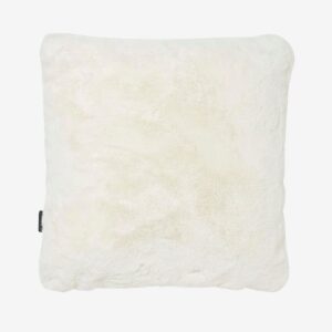 Skinnwille – Kudde Fluffy 45×45 – Vit – Prydnadskuddar & kuddfodral – Från Homeroom
