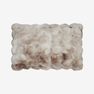 Skinnwille – Kudde Misty 40×60 – Beige – Prydnadskuddar & kuddfodral – Från Homeroom